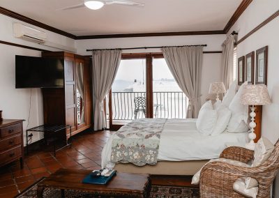 berg-en-zee-accommodation-family-room-2